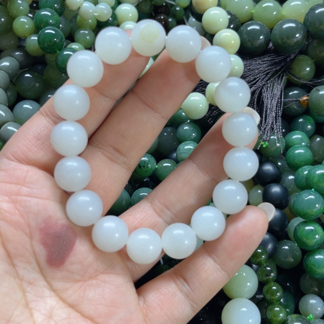 和田玉手链未镶嵌