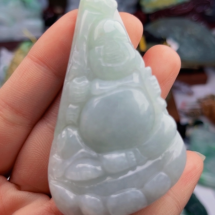 翡翠未镶嵌颈饰挂件