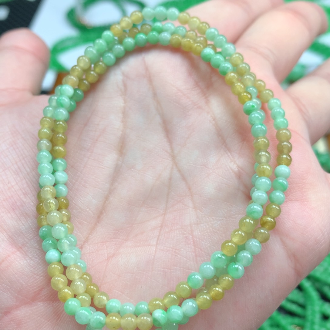 翡翠手链未镶嵌翡翠