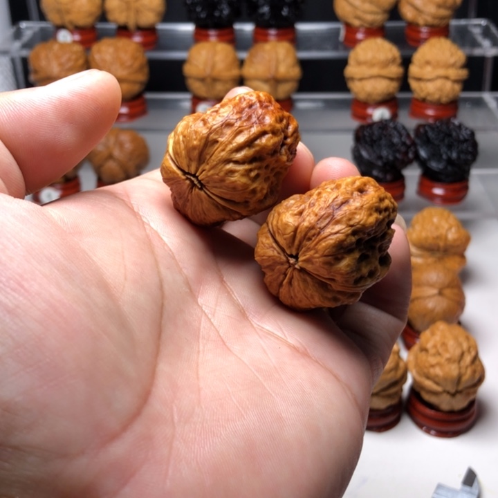 文玩核桃把件11七彩妖蟾