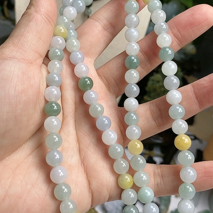 翡翠颈饰未镶嵌每天