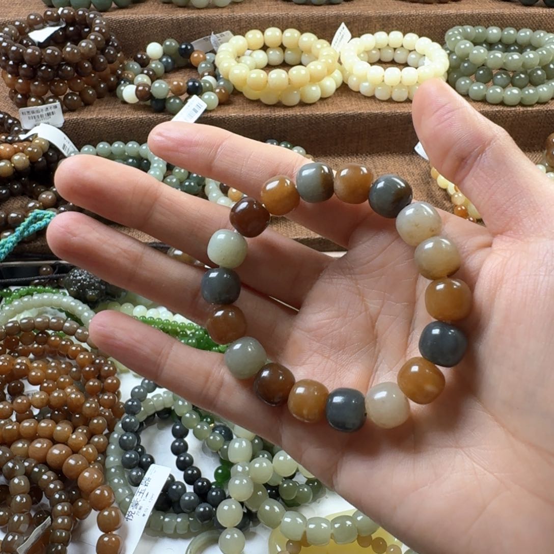 和田玉手链未镶嵌摇***曲