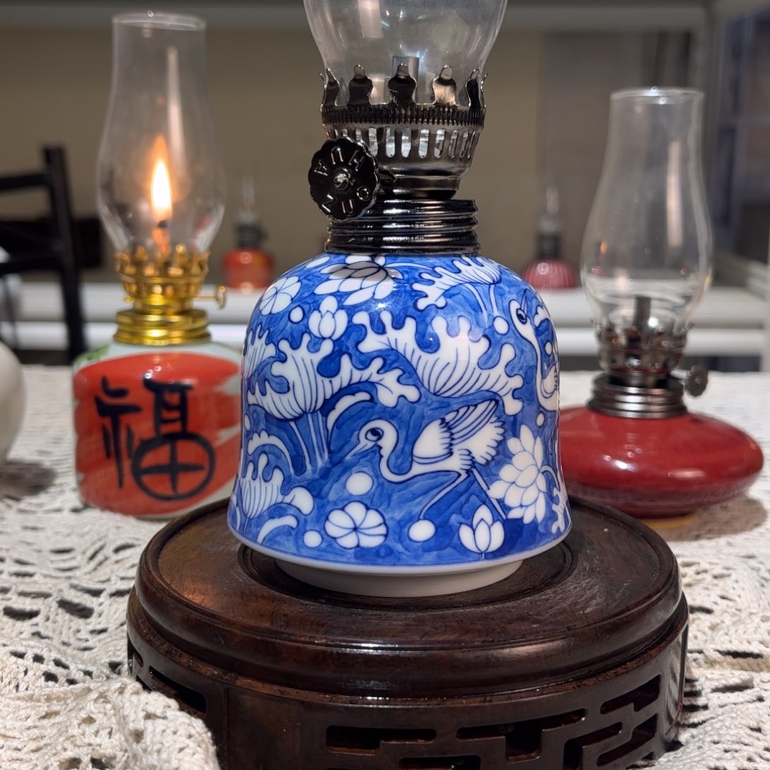 摆件景德镇陶瓷香薰灯