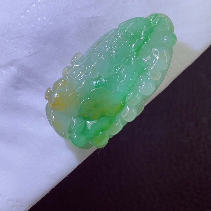 定制翡翠未镶嵌翡翠
