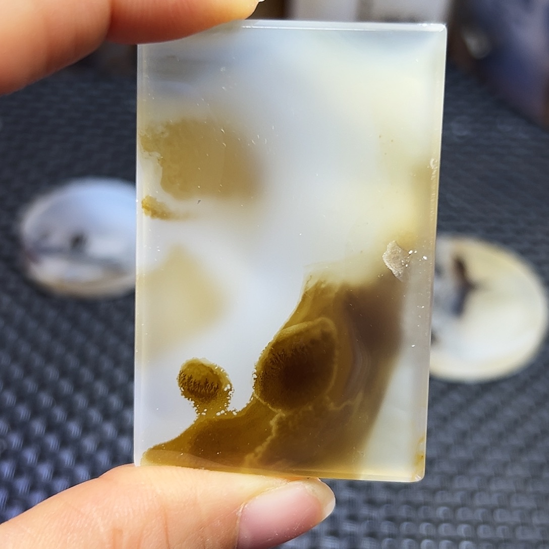 玛瑙/玉髓未镶嵌珠宝半成品