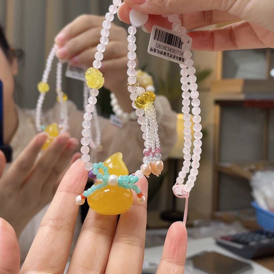 琥珀裸石未镶嵌蜜蜡吊坠