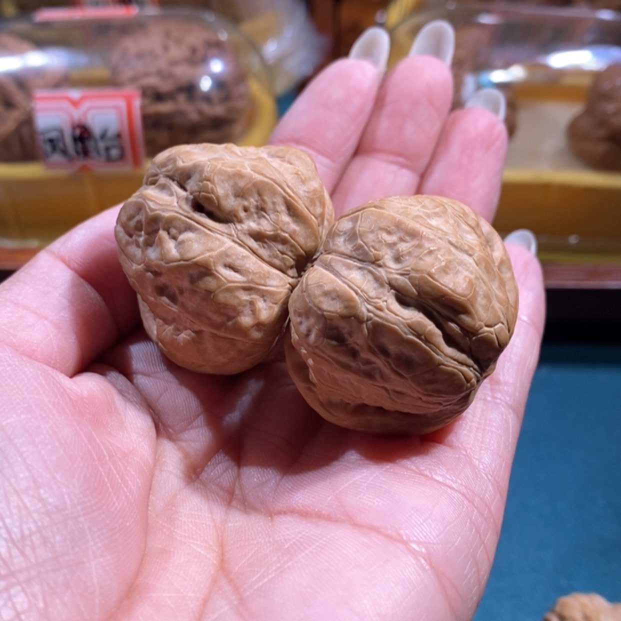 【闪购商品】文玩核桃吊坠闪**玉蟾
