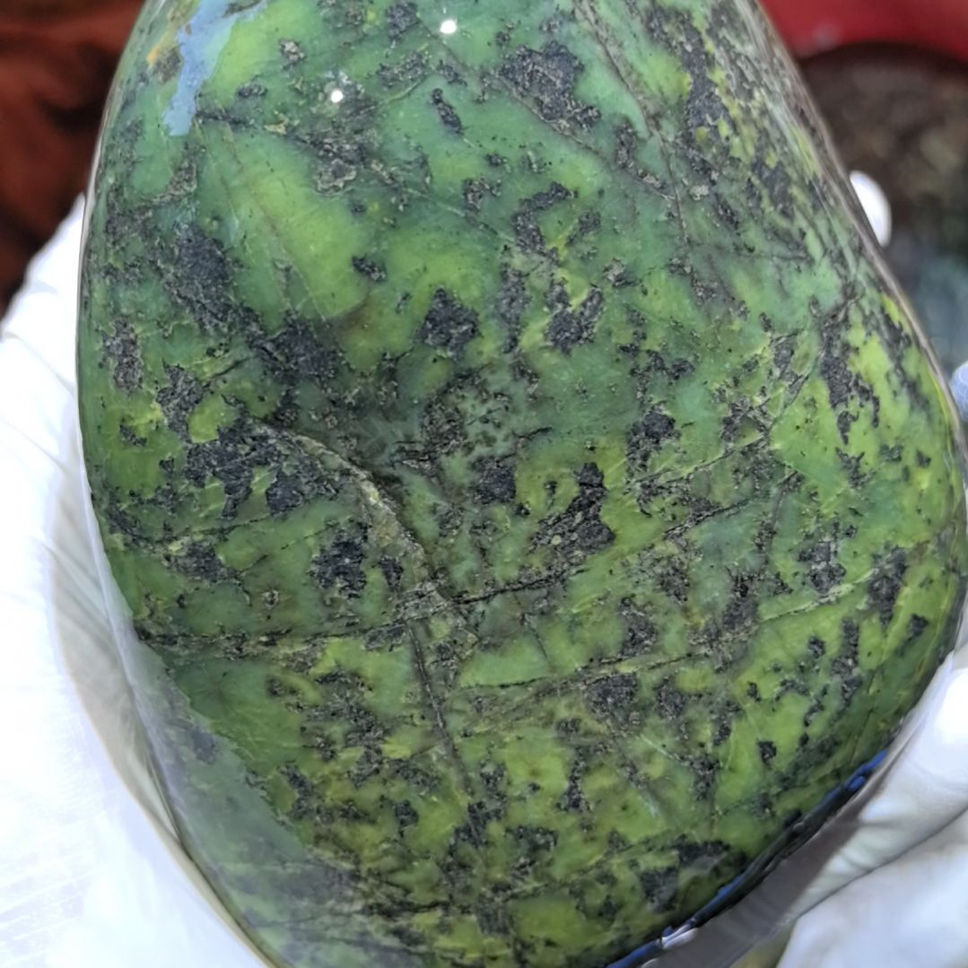 悦***语藏玉药王石原石一个