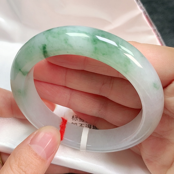 【闪购商品】翡翠手镯未镶嵌5455圈