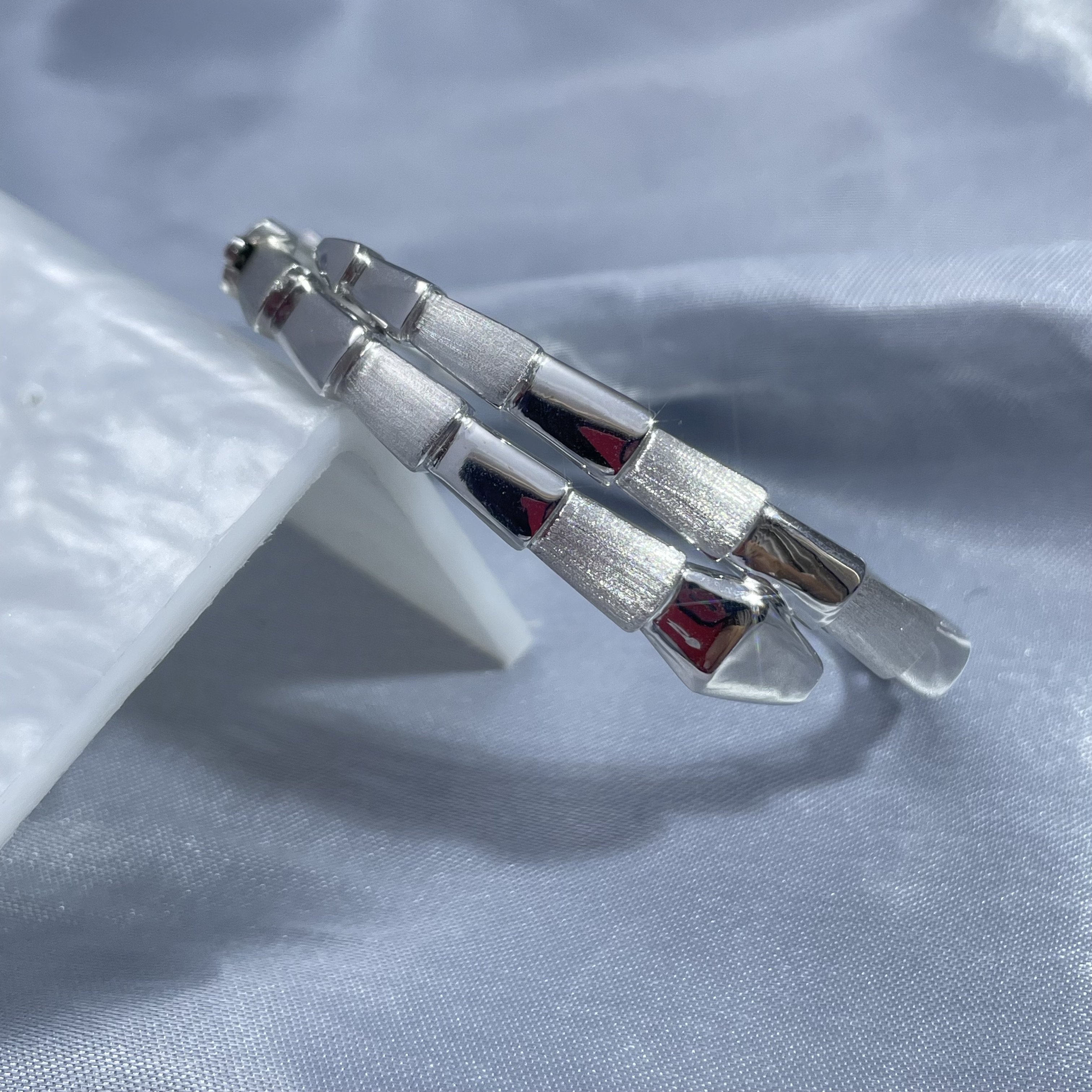 晴书珠宝铂金蛇手镯拉丝亮面双拼工艺PT950个性时尚INS风大气礼物