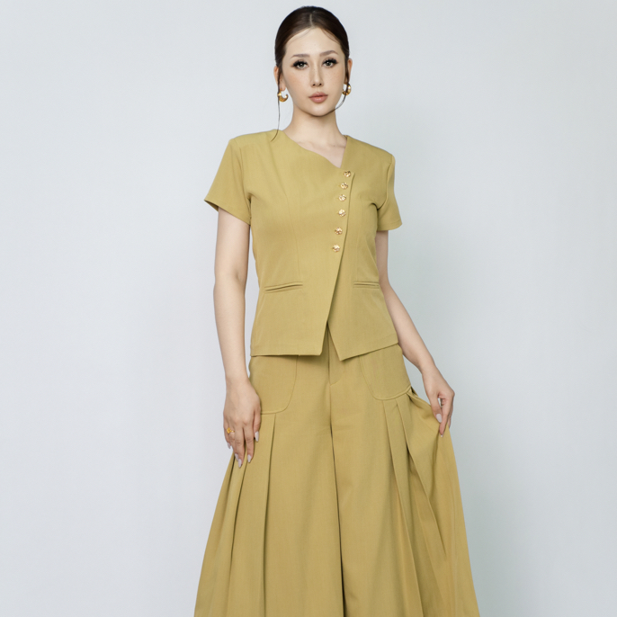 【FISTANEA 妃丝塔纳】牛油果风格个性短袖上衣与裤子时尚套装