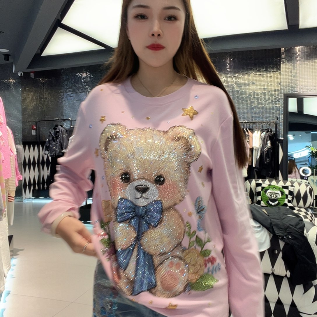 萌宠小熊粉色钻T 重工轻奢