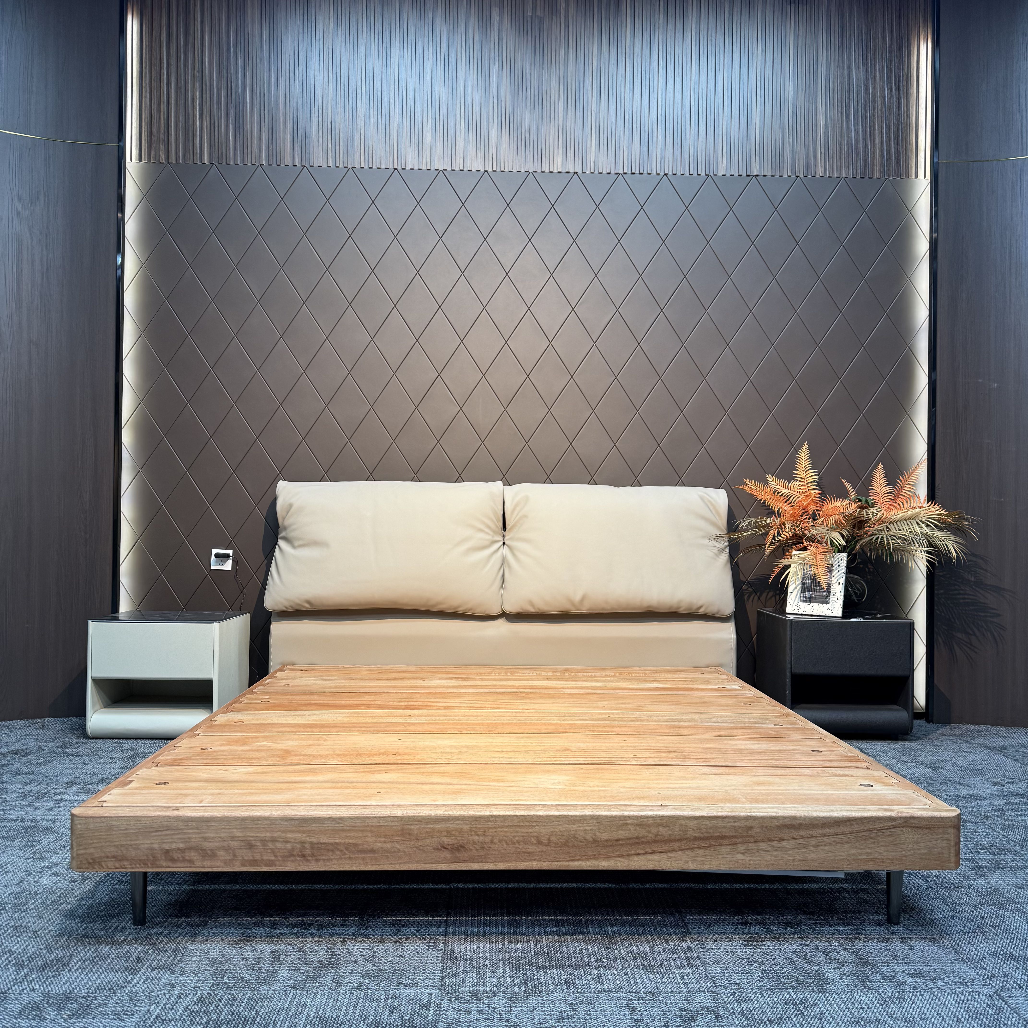 aiyi/爱意【天工系列】大象耳朵悬浮床全青牛皮床轻奢新中式大床