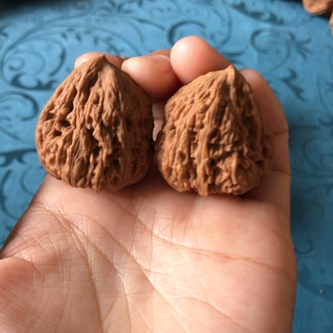 【闪购商品】文玩核桃把件一代将异形