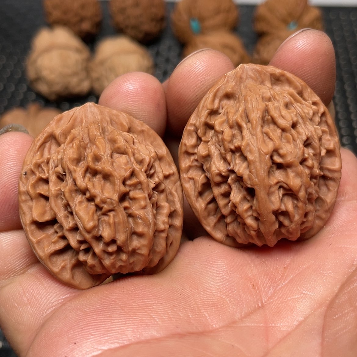 【闪购商品】文玩核桃把件35小众京八对