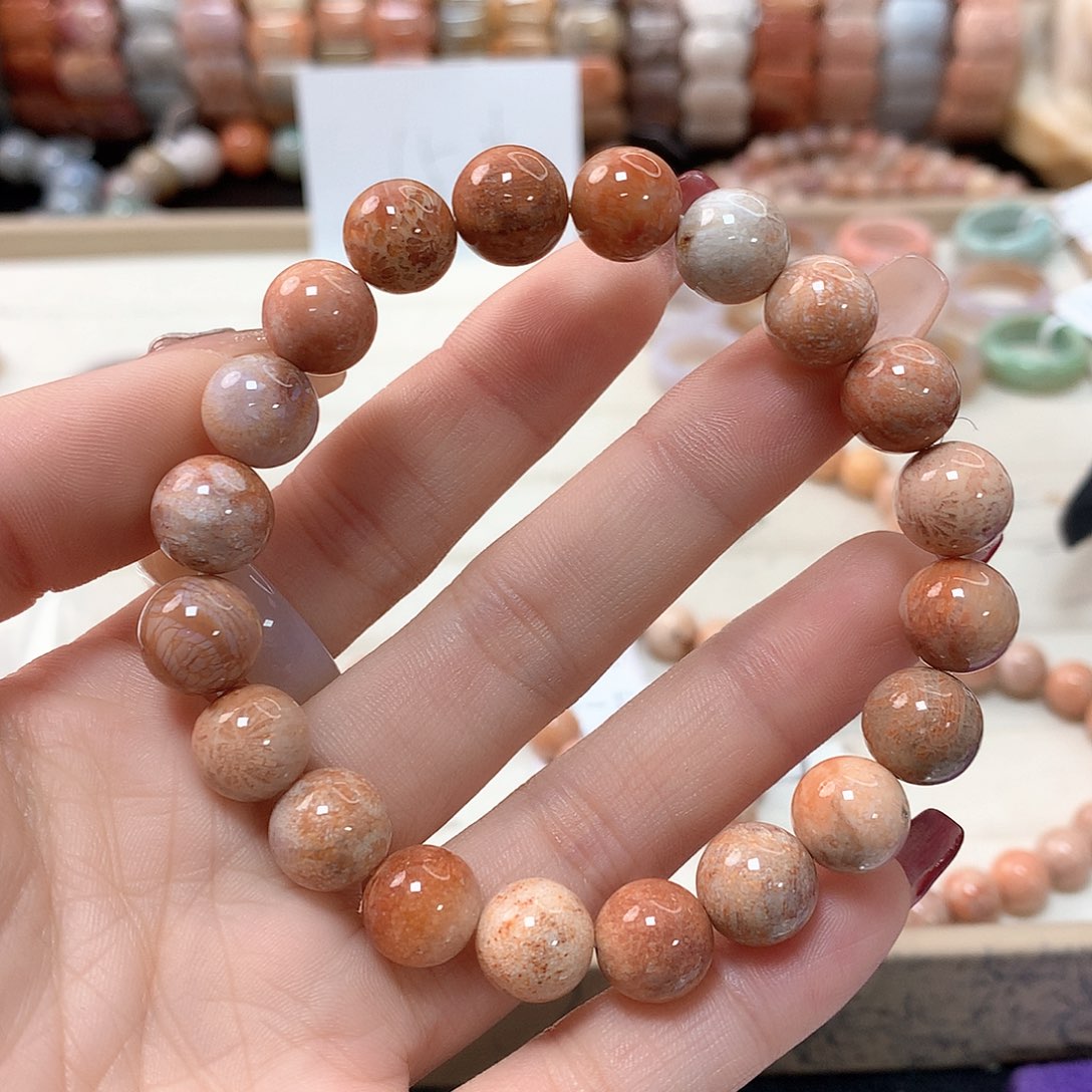 硅化珊瑚（珊瑚玉）手链未镶嵌?***?672