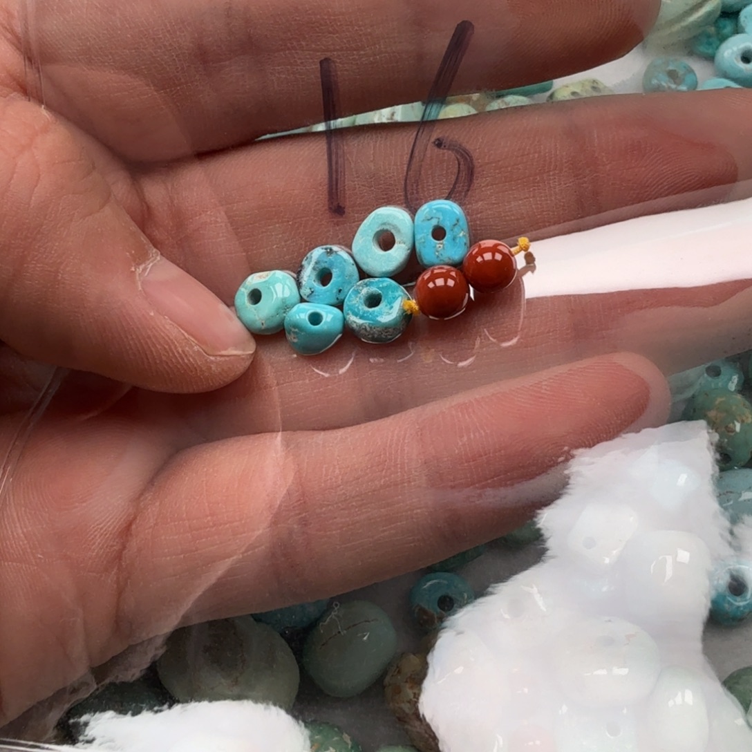 南红玛瑙未镶嵌珠宝奇石