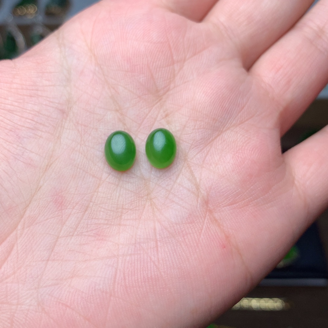 和田玉（碧玉）裸面未镶嵌