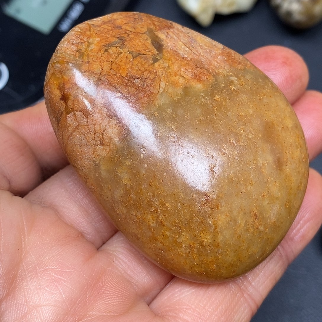 和田玉未镶嵌珠宝奇石