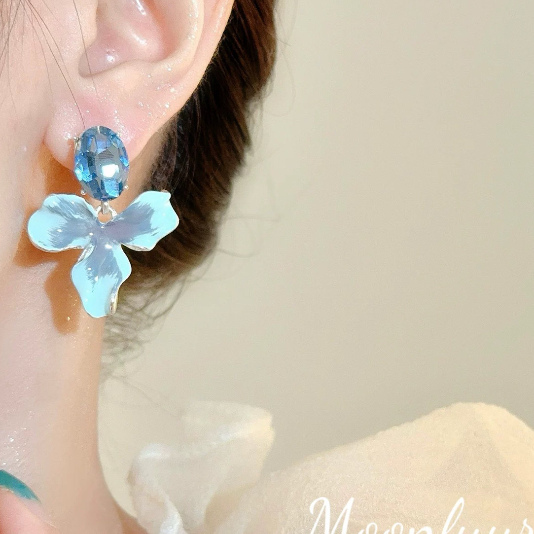 铜合金耳饰 1170 蓝色花朵度假风海岛风夸张耳环耳饰女