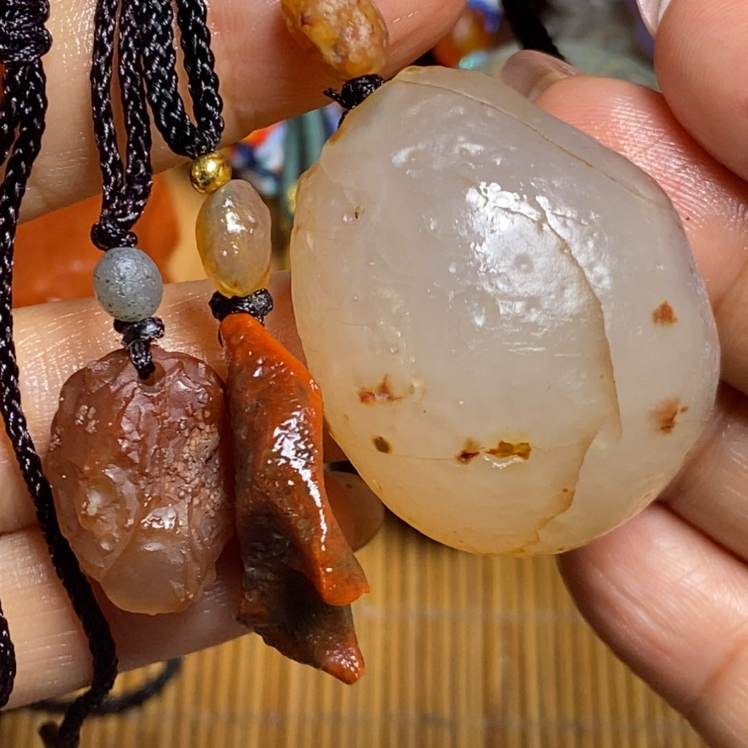 玛瑙/玉髓未镶嵌珠宝半成品