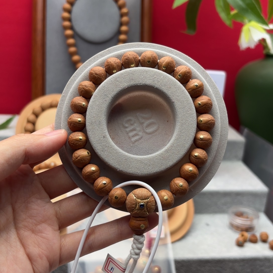 凤眼菩提手串小**灯11左右铜钉镶嵌手串
