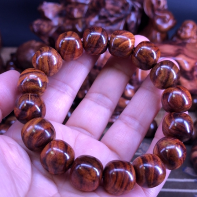 【闪购商品】黄花梨/降香黄檀把件1314