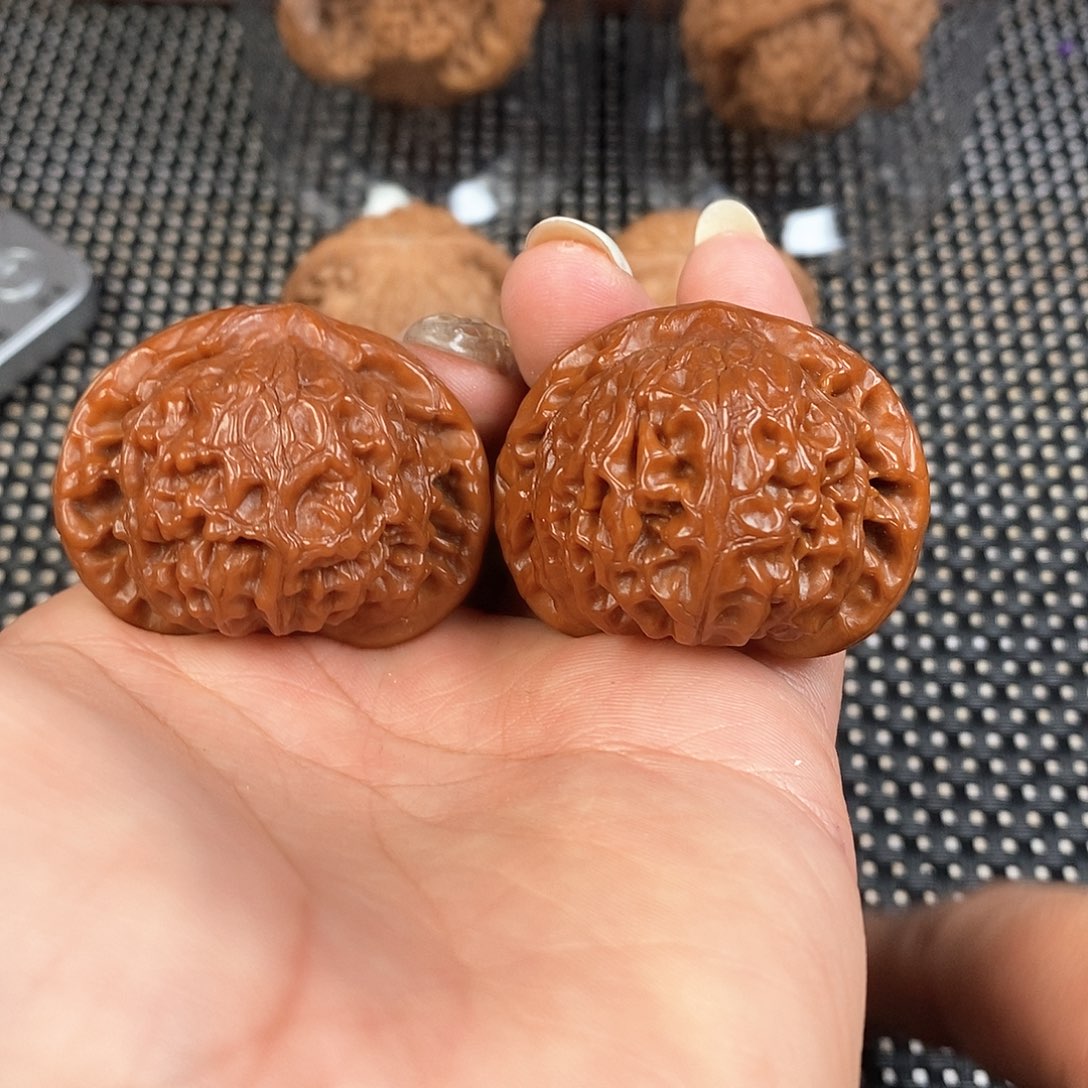 文玩核桃把件40尺宫灯全品盘要四年