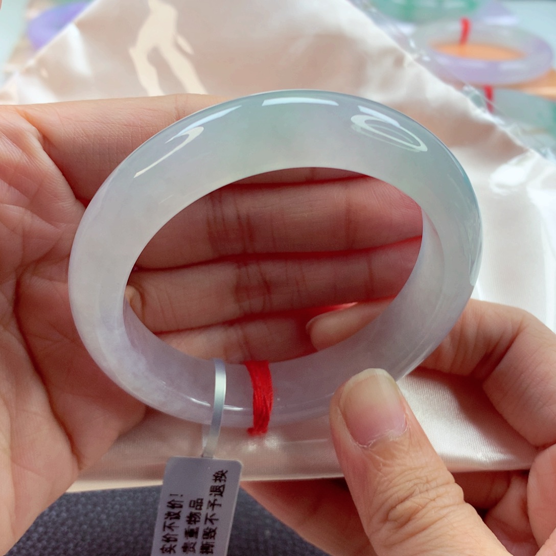 翡翠手镯未镶嵌h****?冰起胶完美超高性价比A