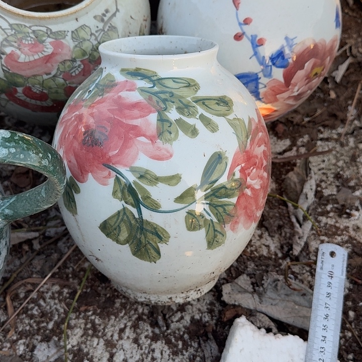 微瑕景德镇陶瓷花瓶