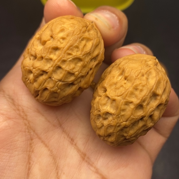 文玩核桃吊坠35尺穿山甲