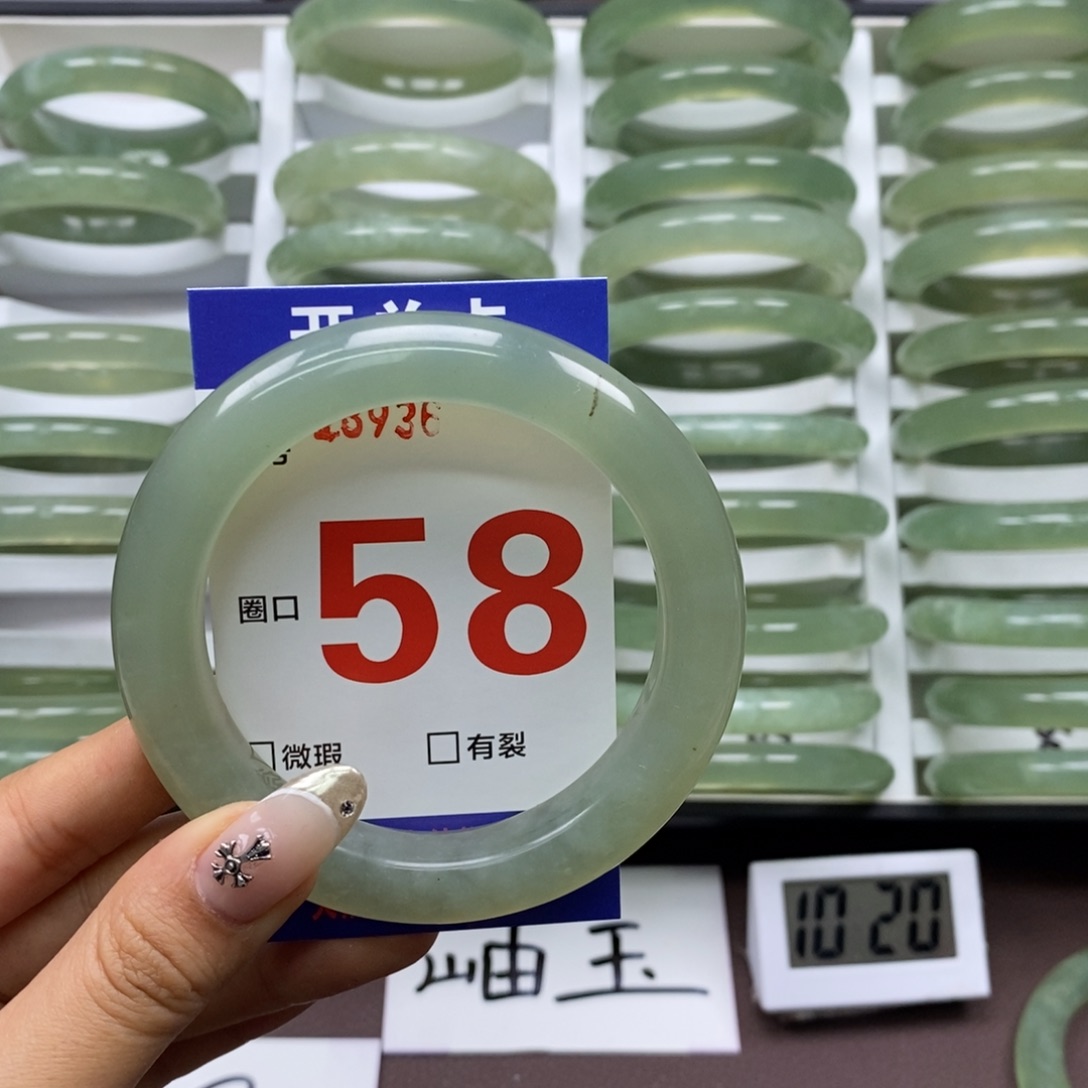 合金蛇纹石玉手镯