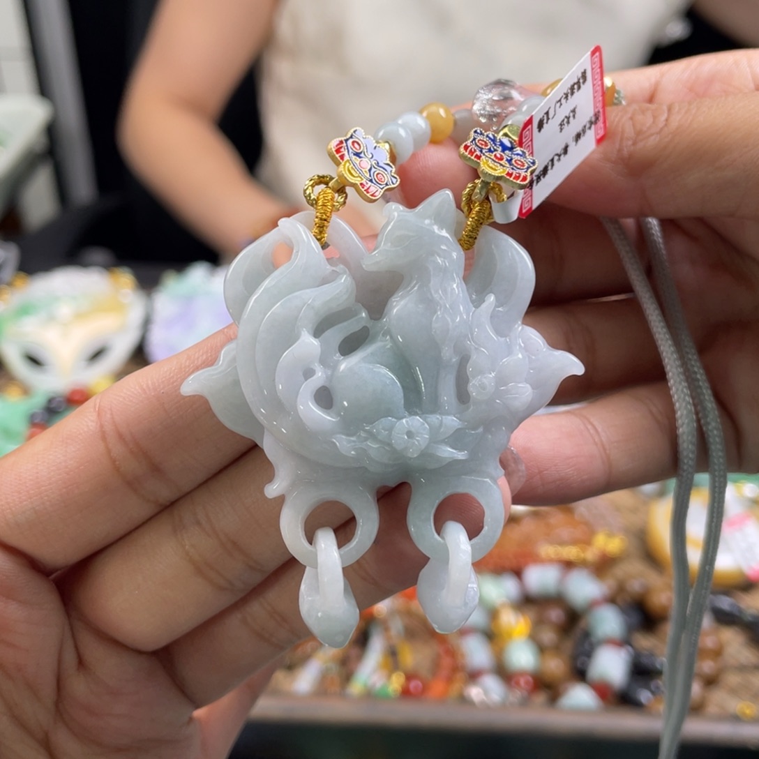 翡翠未镶嵌颈饰代编织