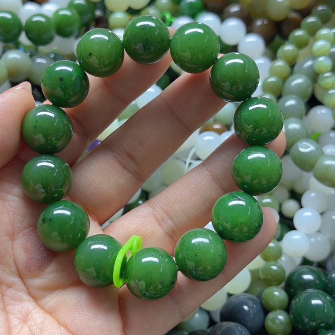 未镶嵌和田玉手链