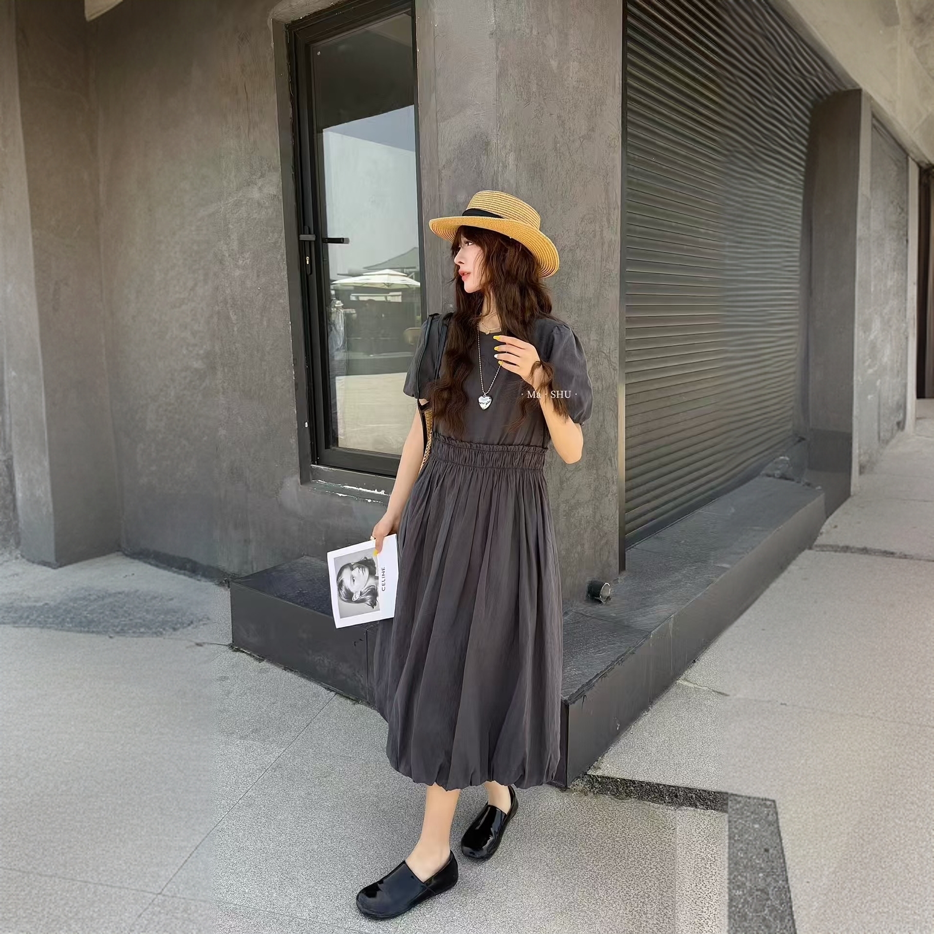 法式复古泡泡袖圆领中长款收腰显瘦夏季连衣裙