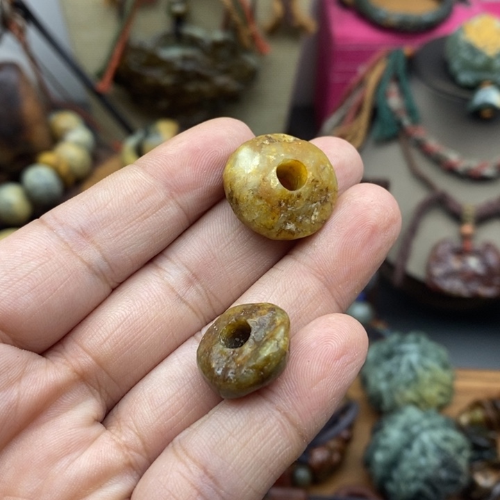 未镶嵌岫岩河磨玉（透闪石质玉）挂件叮*～