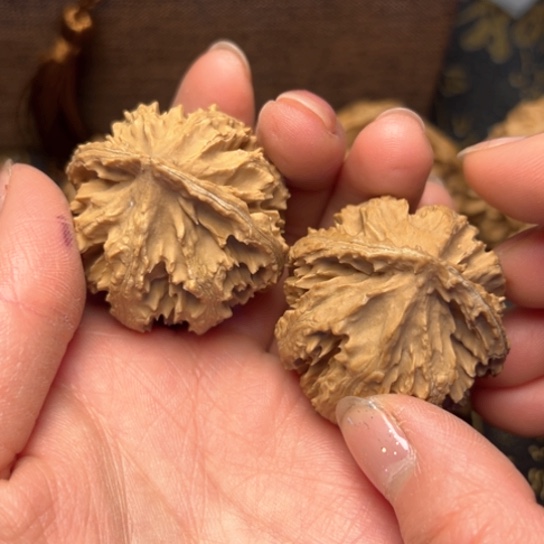 文玩核桃吊坠秦岭核桃8