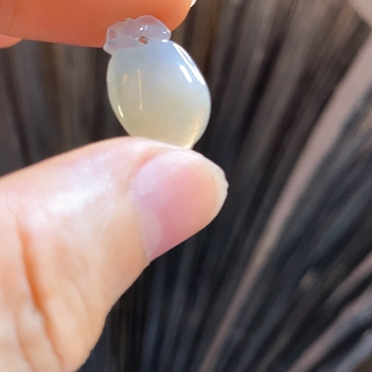 颈饰未镶嵌翡翠eyioott