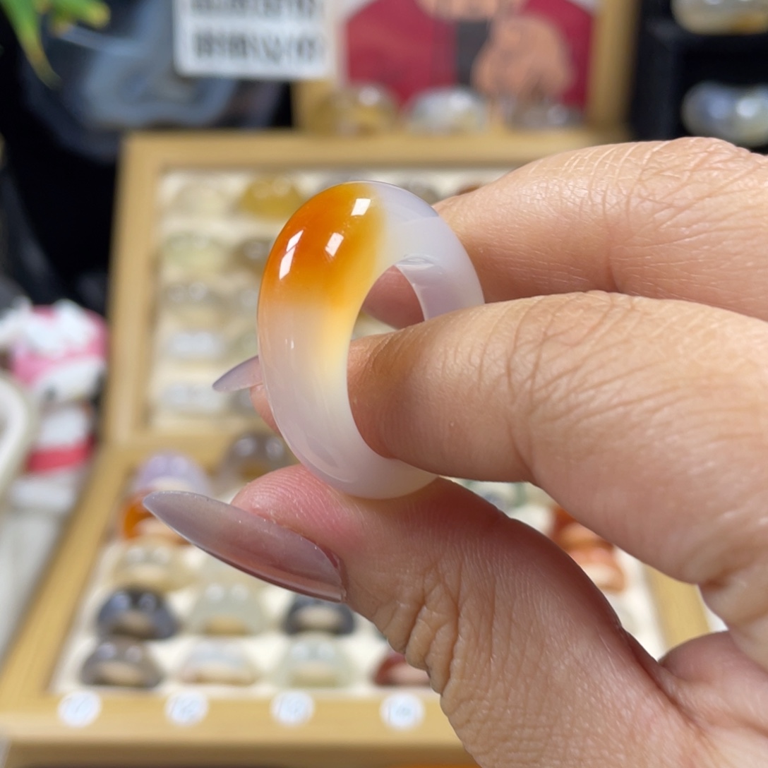 玛瑙/玉髓未镶嵌戒指24一口糖（非质量问题.不退不换）
