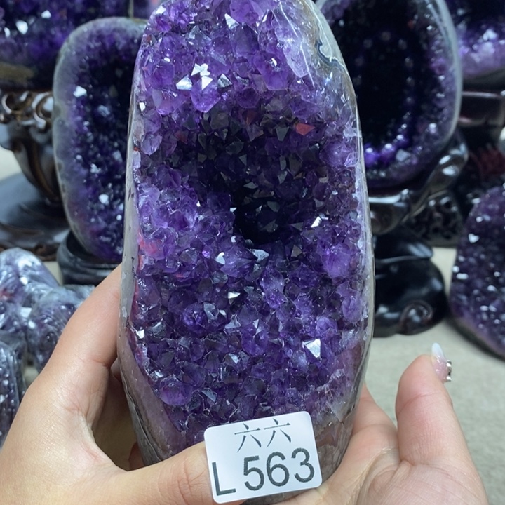 水晶未镶嵌大型摆件（非配饰）摆件