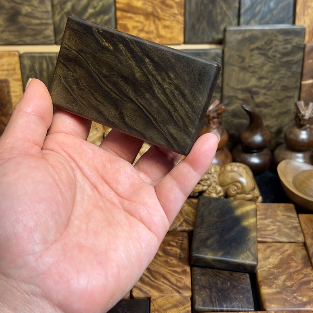 金丝楠阴沉木牌子