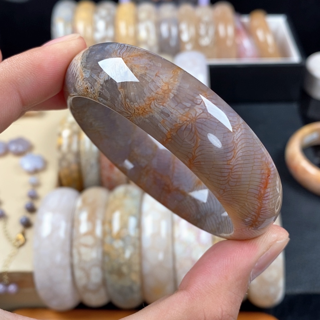 硅化珊瑚（珊瑚玉）手镯圈58未镶嵌