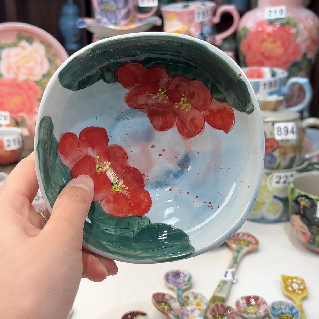 瓷片兔兔好e tu tu tu tu