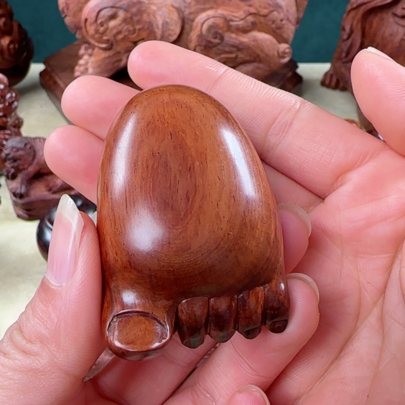 【闪购商品】黄花梨/降香黄檀知足常乐 手把件