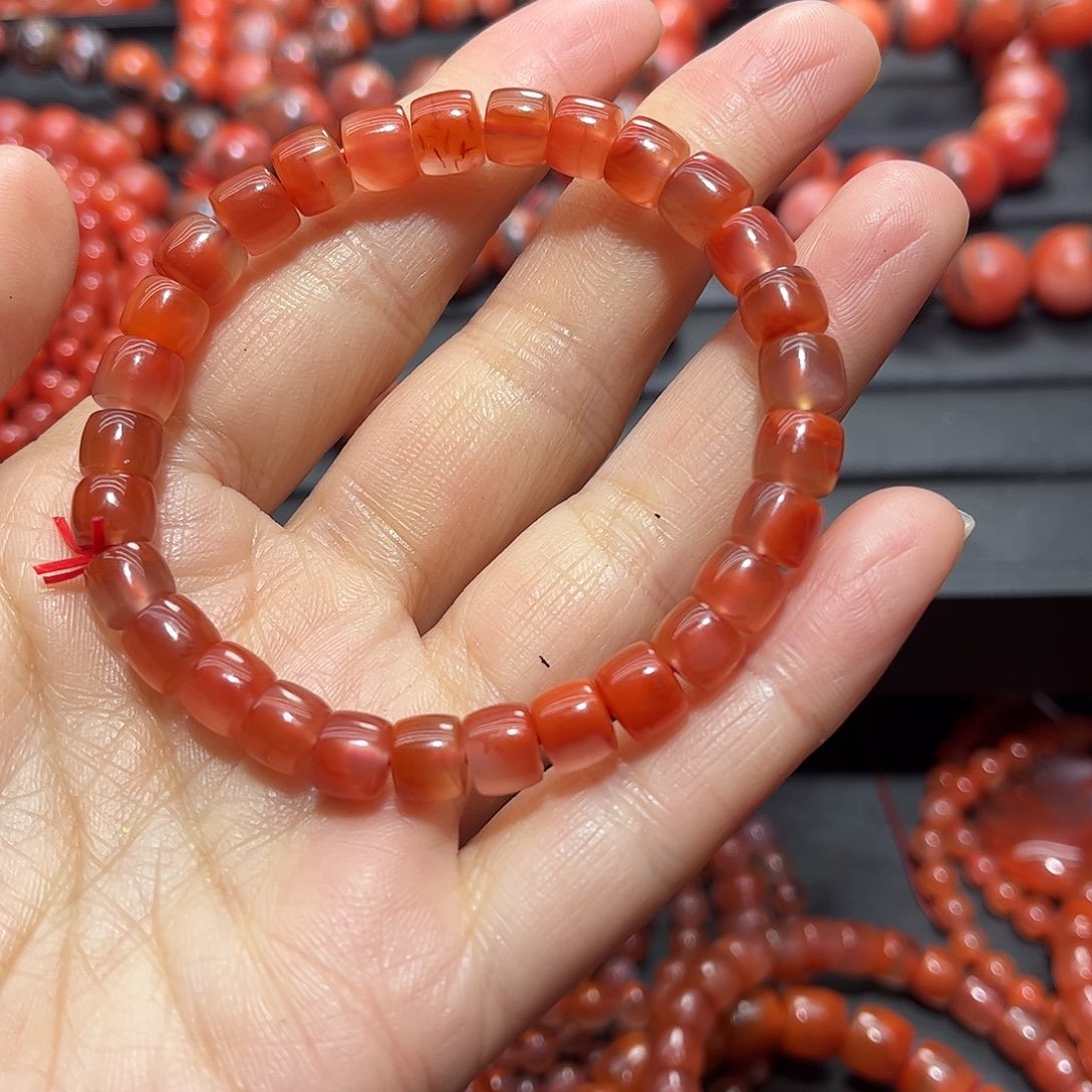 南红玛瑙手链未镶嵌