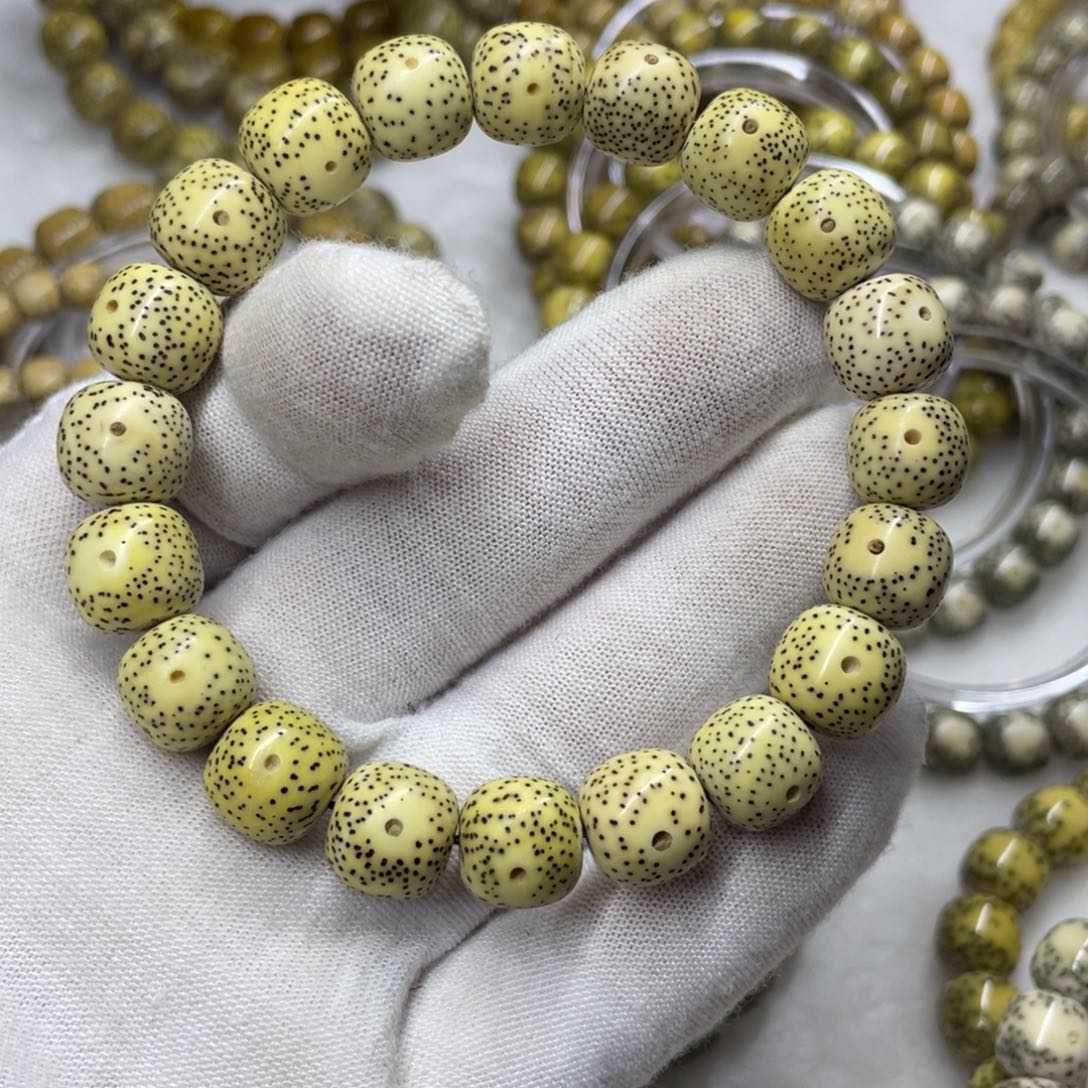 吊坠星月菩提手串