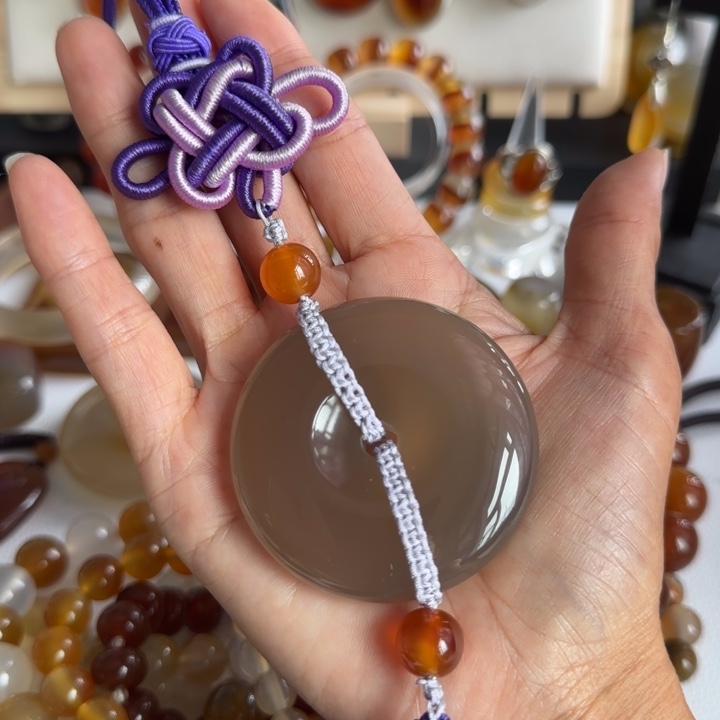 ****山玛瑙/玉髓颈饰未镶嵌