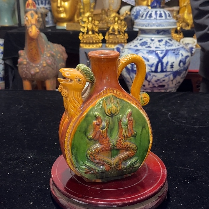 瓷片漂亮。        漂亮。     漂亮