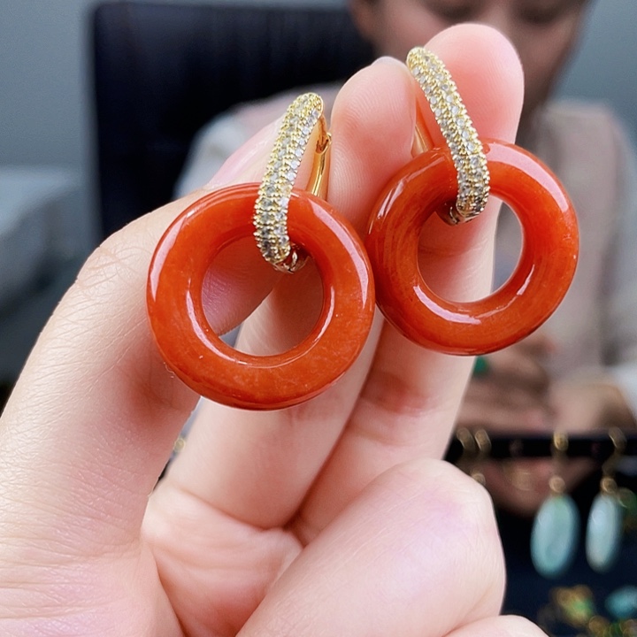 翡翠耳饰未镶嵌饰品