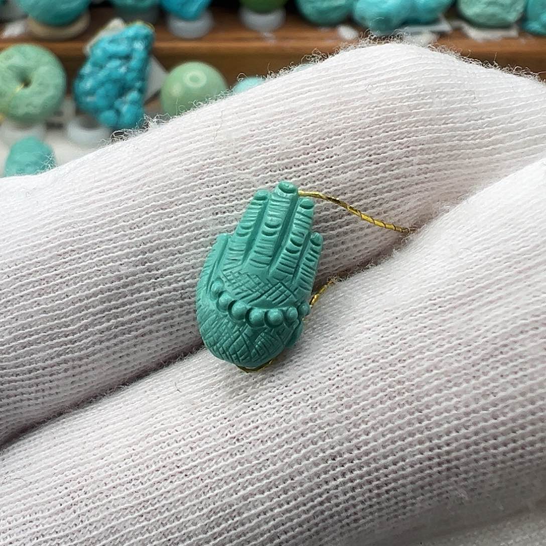 绿松石配饰未镶嵌